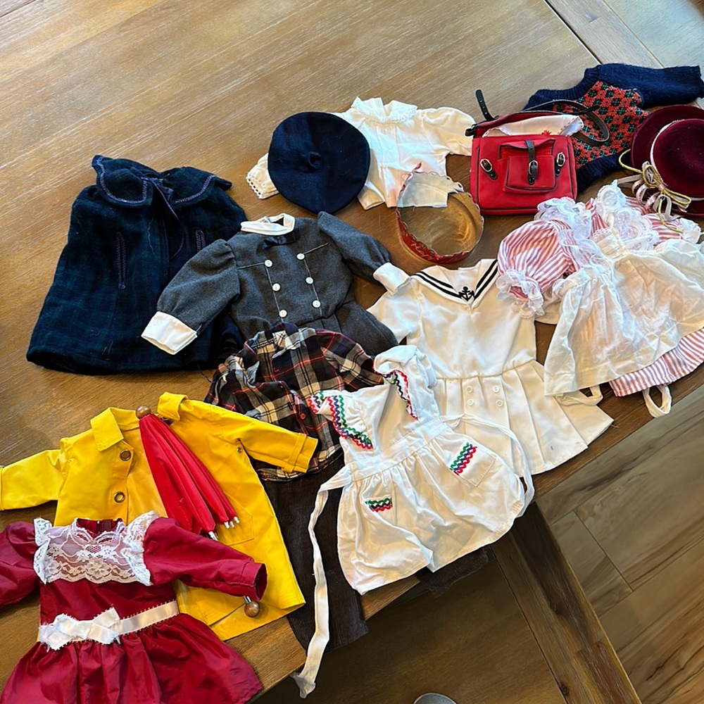 Pleasant company American girl original Samantha & Molly clothes & accessories